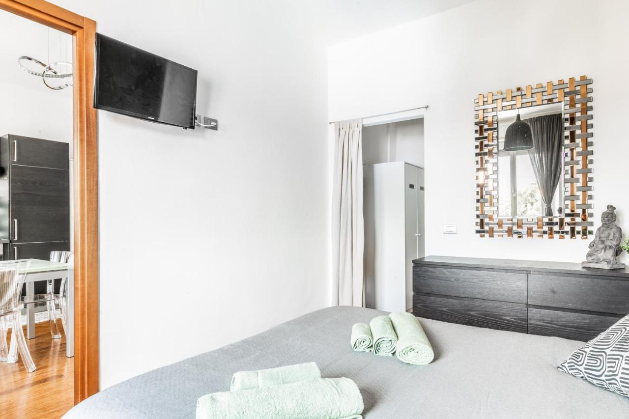 Apartamento 'Tribal House' Sansiro-Rhofiera-Duomo Milán Exterior foto