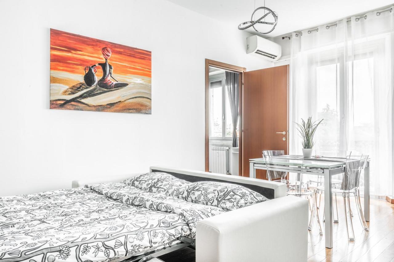 Apartamento 'Tribal House' Sansiro-Rhofiera-Duomo Milán Exterior foto